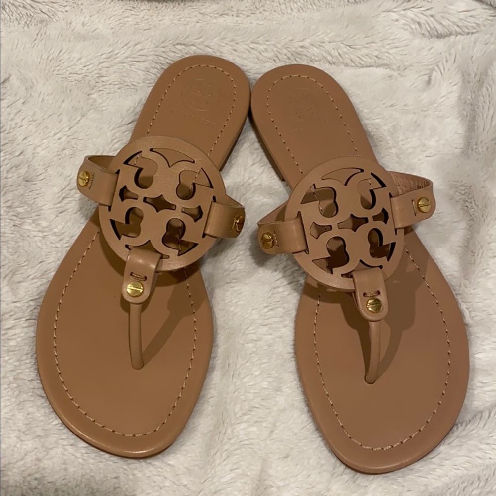 Tory Burch Miller flip flop sandals NWOT